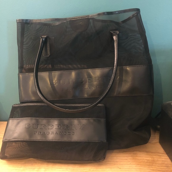 Burberry Handbags - Burberry Mesh tote with zip pouch black